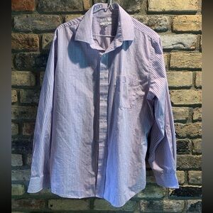 Men’s purple button up Shirt size Large
